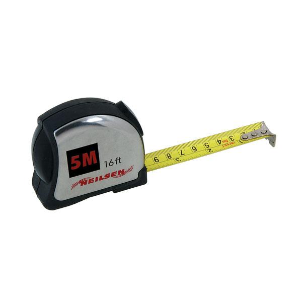 Neilsen Tape Measure 5m / 16ft CT1583 – Extra Wide Blade with Thumb Lock extended
